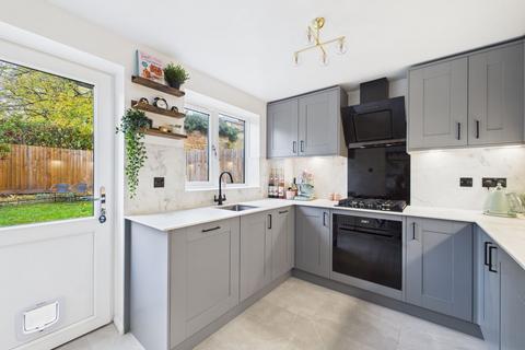 3 bedroom detached house for sale, Clare Crescent, Towcester, NN12