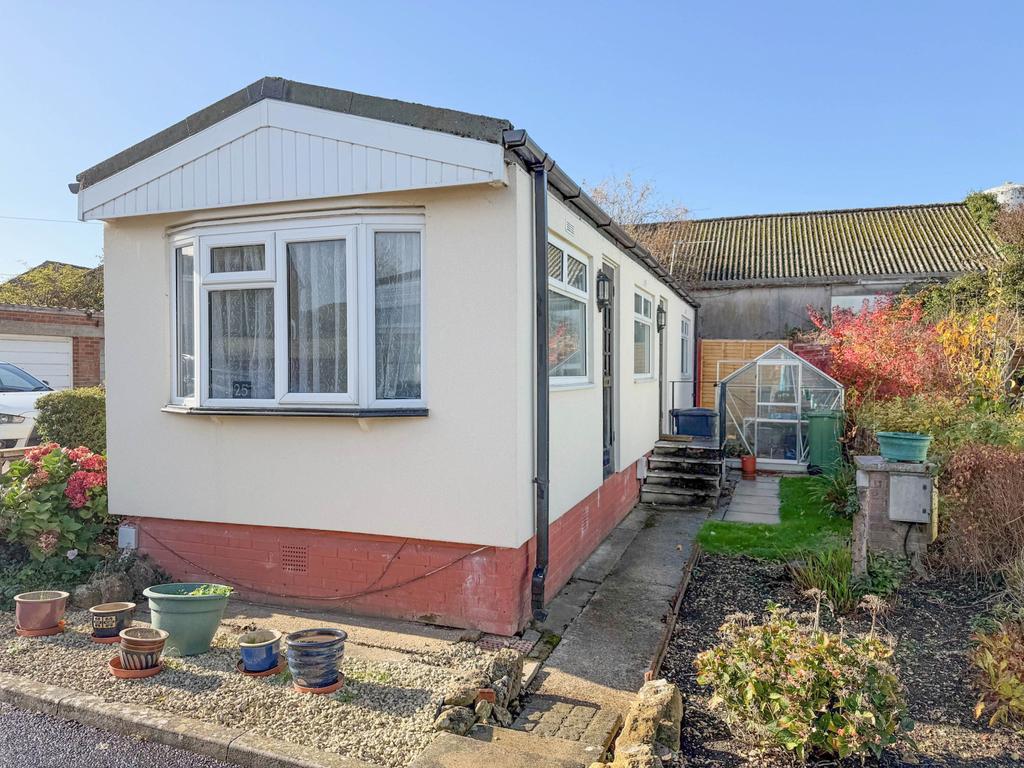 1 Bedroom Park Home for Sale