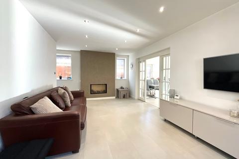 undefined, Holme Slack Lane, Preston PR1