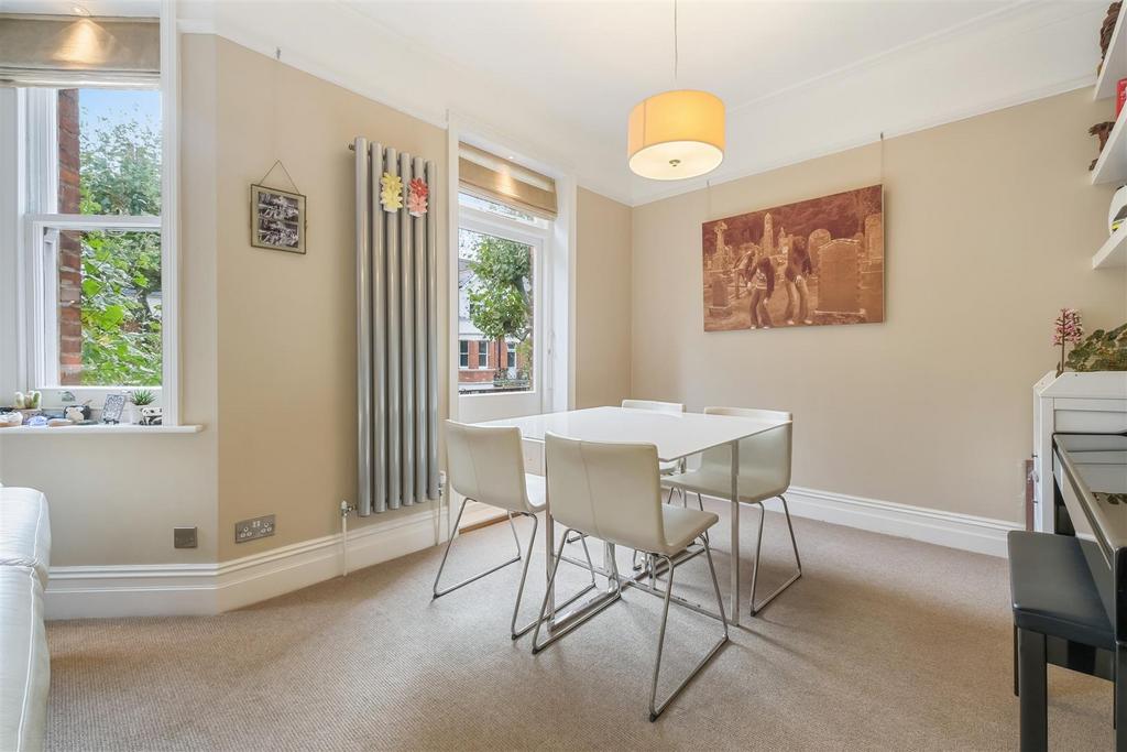 Flat 25, Castellain Mansions W9 1 HE-No Watermark-1