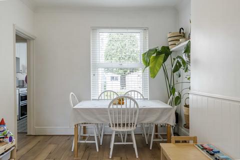 undefined, Bristol BS16