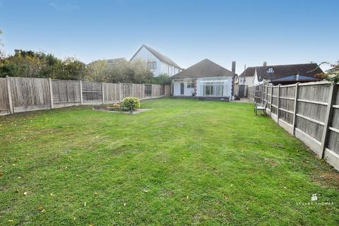 3 bedroom detached bungalow for sale, Hope Road, Benfleet