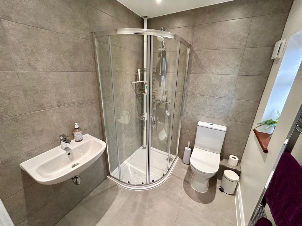 En-Suite Shower Room