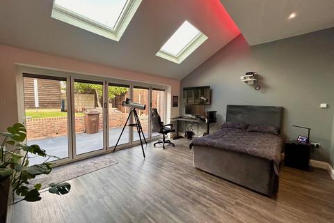 undefined, Dene Holm Road, Northfleet, DA11