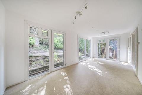 undefined, Warren Road, Purley