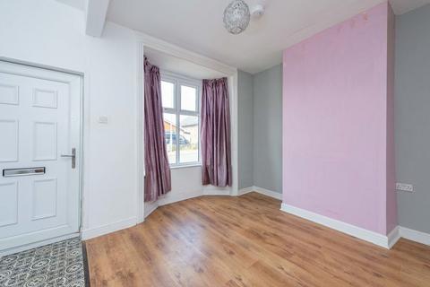 3 bedroom terraced house for sale, North Road, Llanymynech