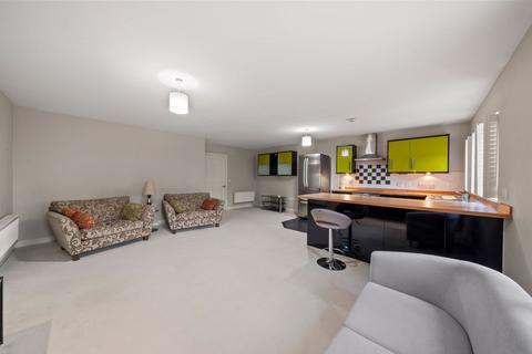 2 bedroom apartment for sale, Grove Road, Sutton
