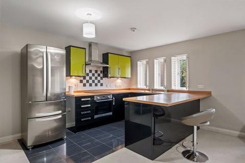 2 bedroom apartment for sale, Grove Road, Sutton