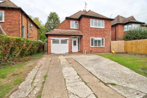 undefined, Wokingham RG40