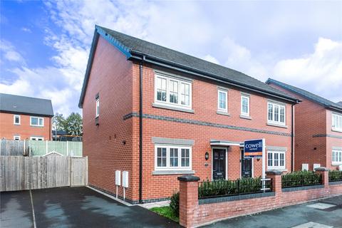 Claybank Street, Greater Manchester OL10