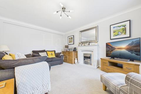 3 bedroom detached house for sale, Rhuddlan Way, Kidderminster, DY10 1YH