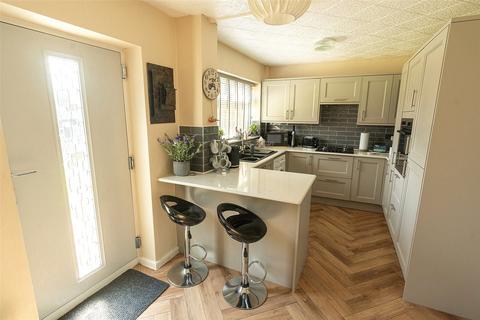 4 bedroom semi-detached house for sale, Wilsthorpe Close, Levenshulme, Greater Manchester, M19