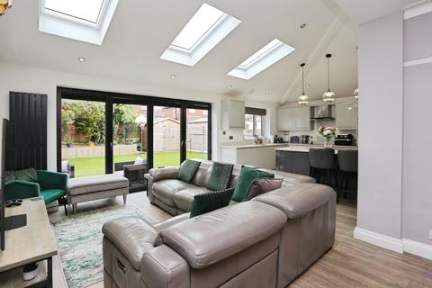 undefined, Milwain Drive, Heaton Chapel, Stockport, SK4