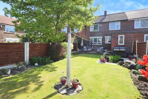 3 bedroom terraced house for sale, Carnforth Road, Heaton Chapel, Stockport, SK4