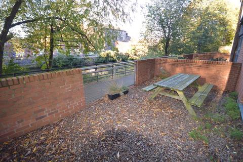 undefined, Adelaide Lane, Sheffield, South Yorkshire, S3