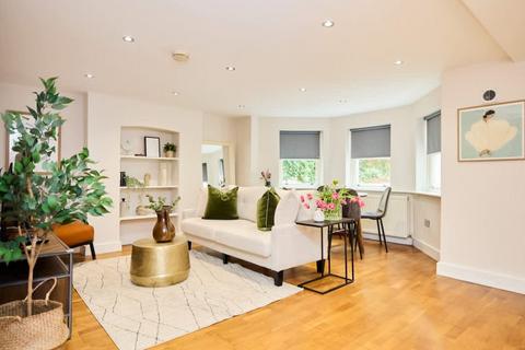 1 bedroom apartment to rent, Mildenhall Road, London, E5