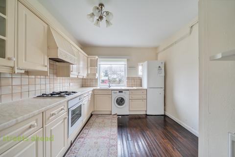 4 bedroom semi-detached house to rent, Sefton Road, Croydon, CR0