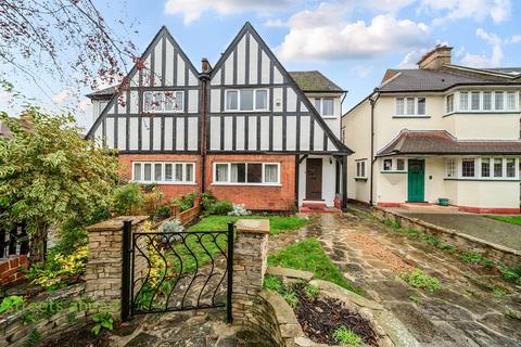 4 bedroom semi-detached house to rent, Sefton Road, Croydon, CR0