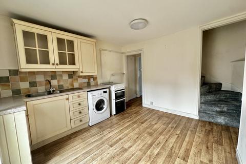 1 bedroom apartment to rent, Quay Street, Lymington, Hampshire, SO41