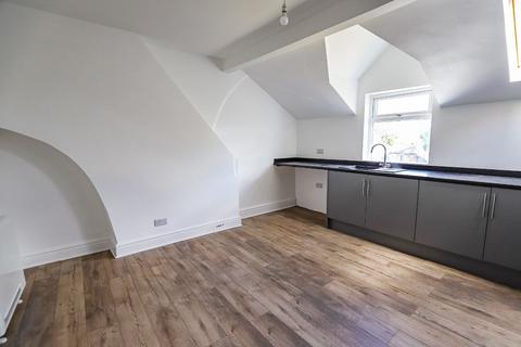 2 bedroom apartment to rent, Station Road, Hest Bank, Lancaster