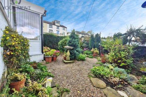 2 bedroom bungalow for sale, Thwaites Brow Road, West Yorkshire BD21