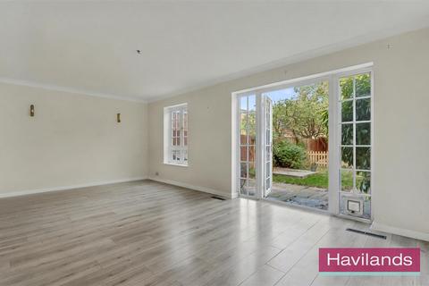 undefined, Private Road, Enfield