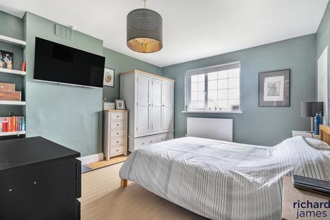 3 bedroom semi-detached house for sale, Draycott Road, Chiseldon, Swindon, SN4