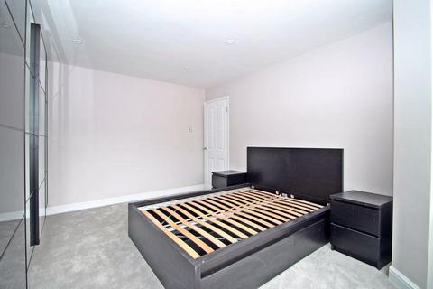 undefined, Crofts Road, Harrow