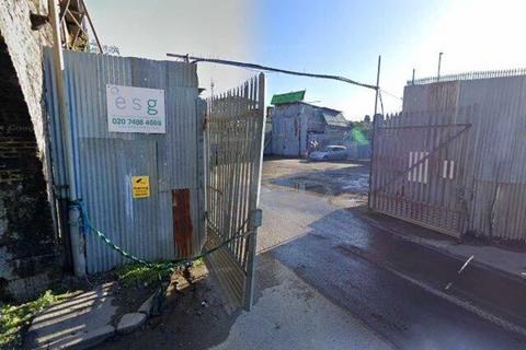undefined, Theydon Garnon CM16