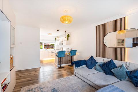 2 bedroom apartment for sale, Clyde Court, Garrard Gardens, Sutton Coldfield