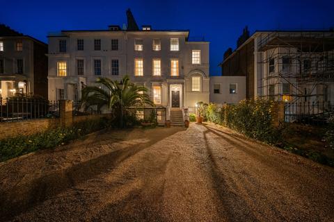 undefined, Shooters Hill Road, London SE3