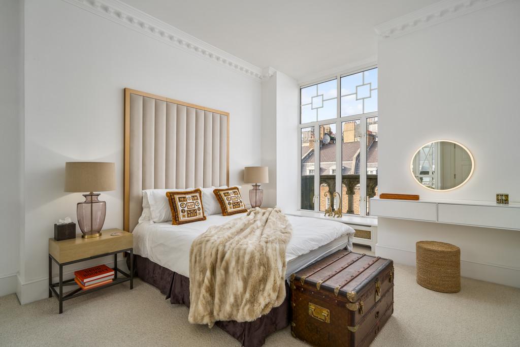 40 Montagu Mansions, W1 U, Martin & Co, WEB (17)
