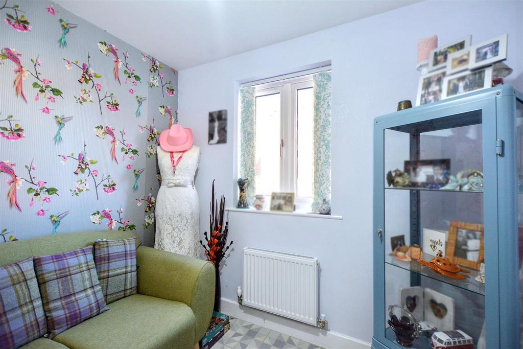 Reception/Bedroom