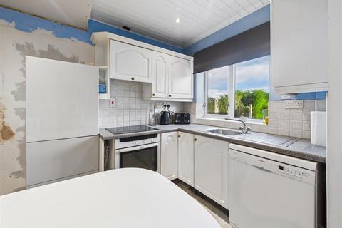4 bedroom semi-detached house for sale, Highfields Road, Dronfield