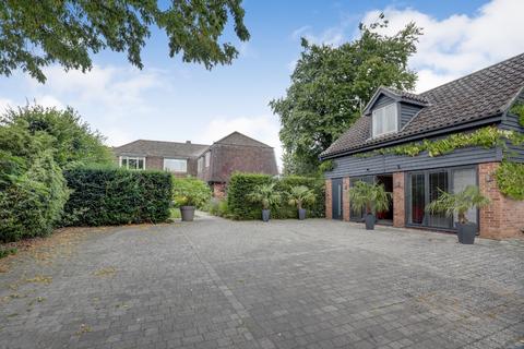 6 bedroom detached house for sale, Moorfield Road, Woodbridge