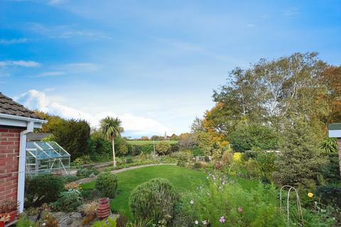 3 bedroom bungalow for sale, Longcliffe Road, Grantham, NG31