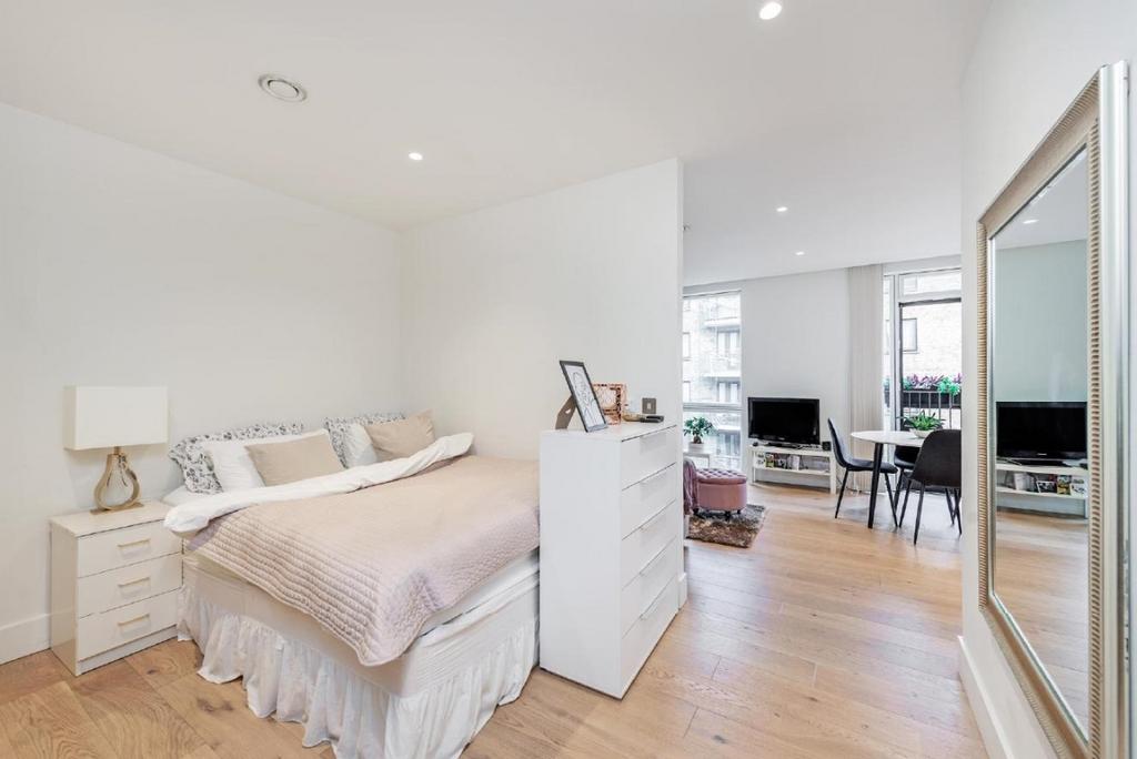 Apartment in London - View 4