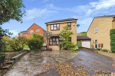 4 bedroom link detached house for sale, Chatton Close, Reading RG6