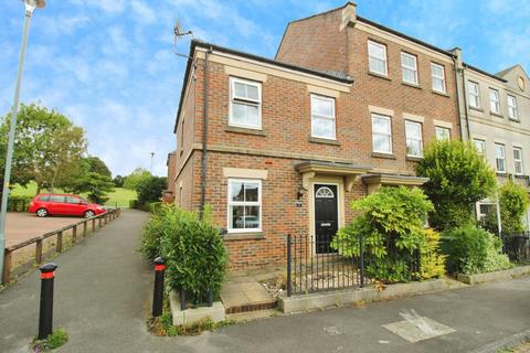Dowland Close, Swindon, SN25