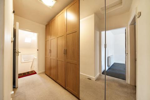 undefined, Valley Drive, Harrogate, HG2