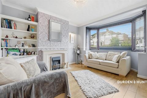 undefined, Northumberland Avenue, Hornchurch, RM11