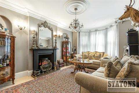 4 bedroom detached house for sale, Cat Hill, East Barnet, Hertfordshire, EN4