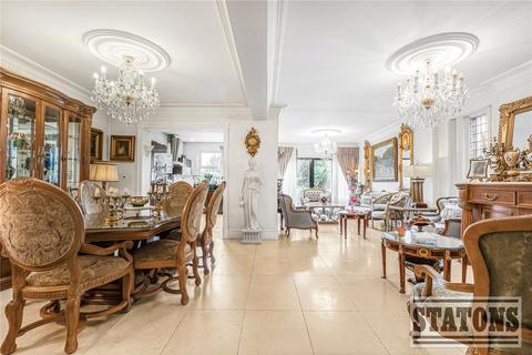 4 bedroom detached house for sale, Cat Hill, East Barnet, Hertfordshire, EN4