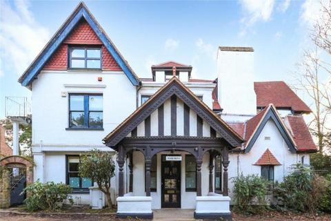 2 bedroom penthouse to rent, Weybridge, Surrey, KT13