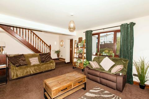 4 bedroom semi-detached house for sale, Cecil Road, Dronfield, S18