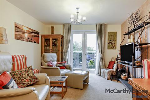 undefined, Lon Pant Y Cudyn, Benllech