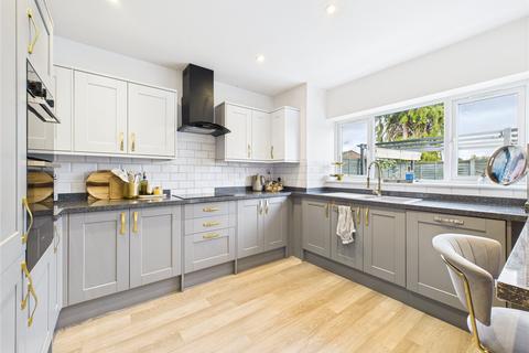 744 Wells Road, Bristol, BS14 0PA
