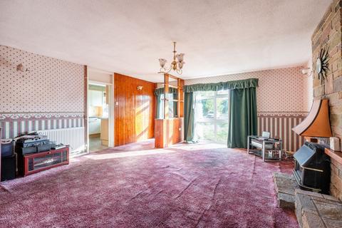 2 bedroom detached bungalow for sale, Halt Road, Caister-On-Sea