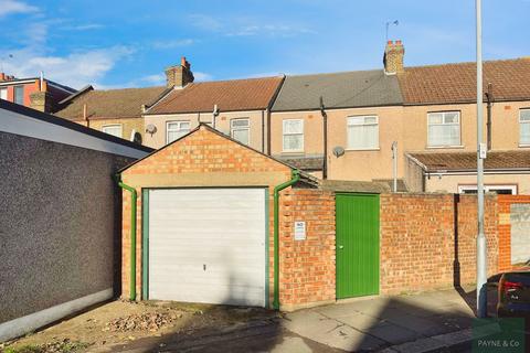 3 bedroom terraced house for sale, Wellesley Road, Ilford, IG1
