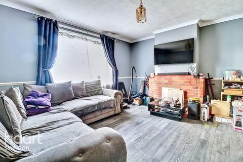 3 bedroom semi-detached house for sale, Thorney Park, Swindon